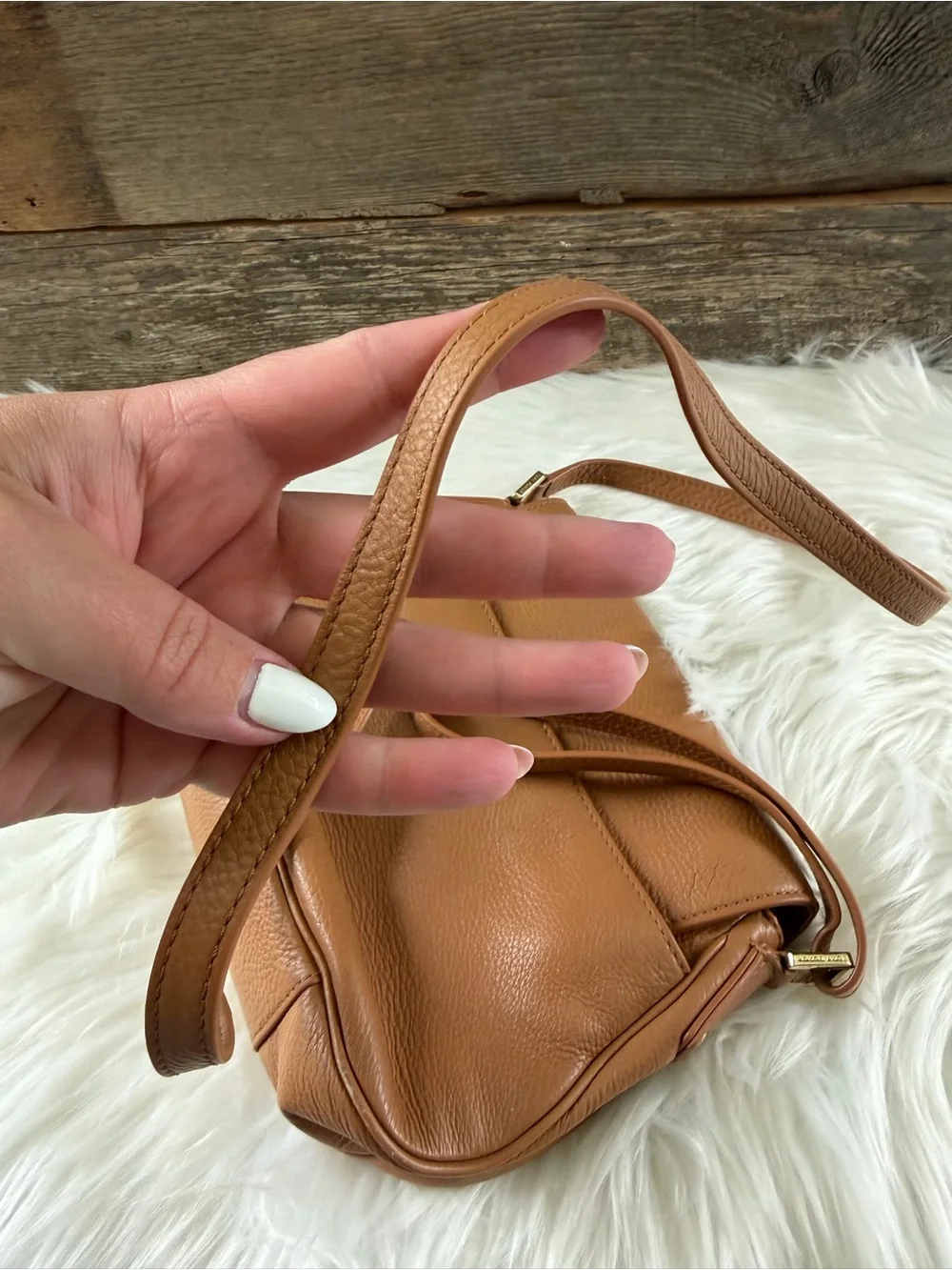 TORY BURCH | Thea Flap Crossbody